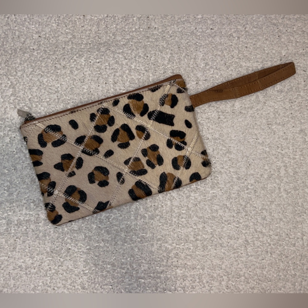 Leopard Print Wristlet